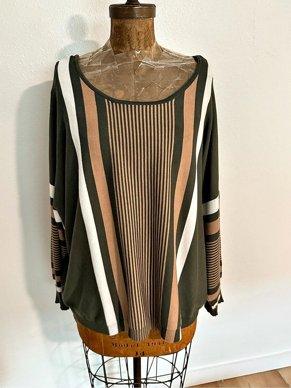 NWT Adrienne Vittadini Women's Geometric Striped Sweater Green & Brown Size 3X